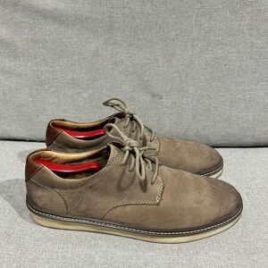 Men’s Johnston & Murphy suede lace-up casual shoes – size 9.5M
